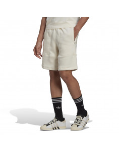 Pantalón corto adidas...