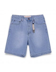 Pantalón vaquero corto...